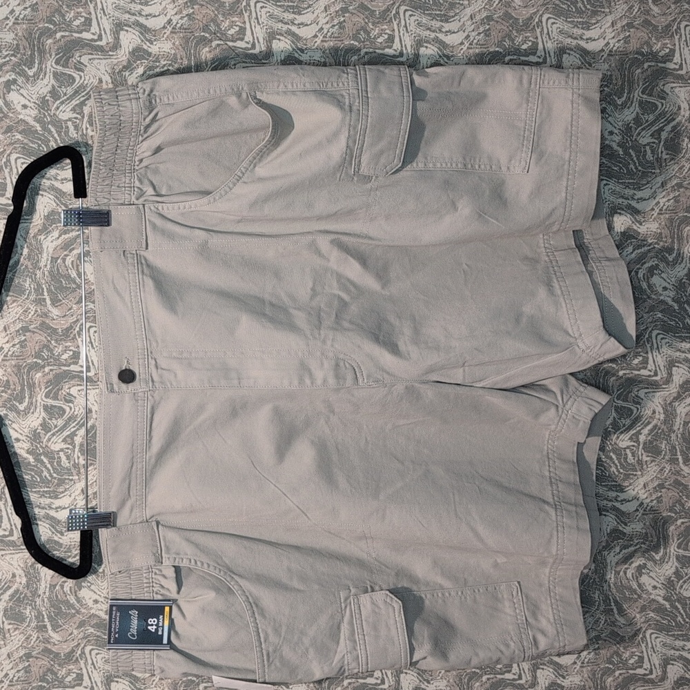 NWT Roundtree & Yorke Cargo Shorts Size 48